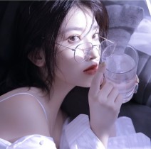 小红书商家遇到违规扣押金，该怎么举报？小红书有违规扣押金吗怎么举报