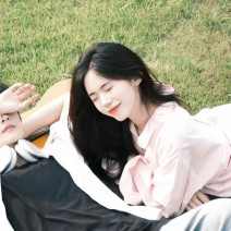 小红书出现玩飞碟内容？警惕违法风险与举报指南，小红书玩飞碟违法吗怎么举报